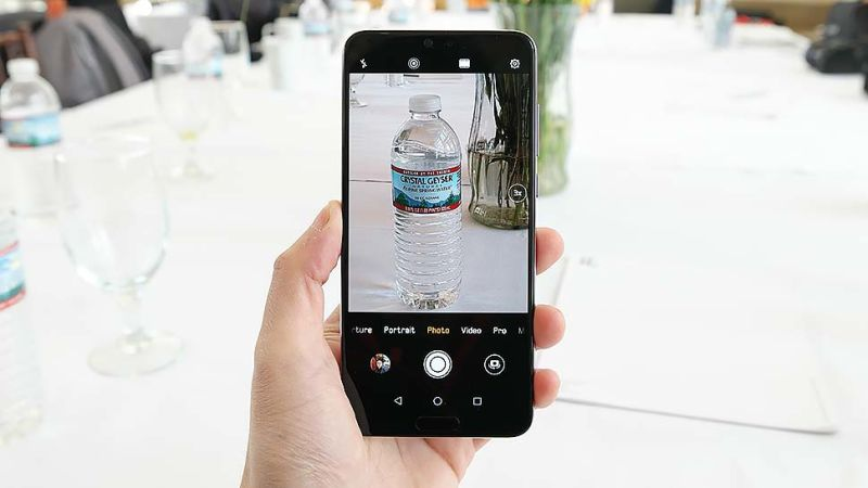 Illustration for article titled Probamos el Huawei P20 Pro: este teléfono lo vas a querer solo por su cámara